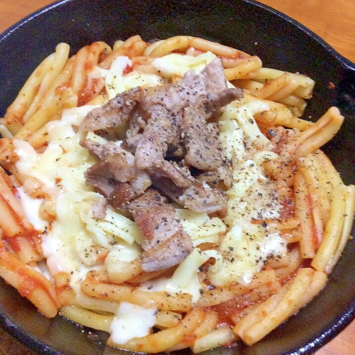 スキレットで焼きポークトマトバジルパスタ レシピ 作り方 By りょうま3784 楽天レシピ